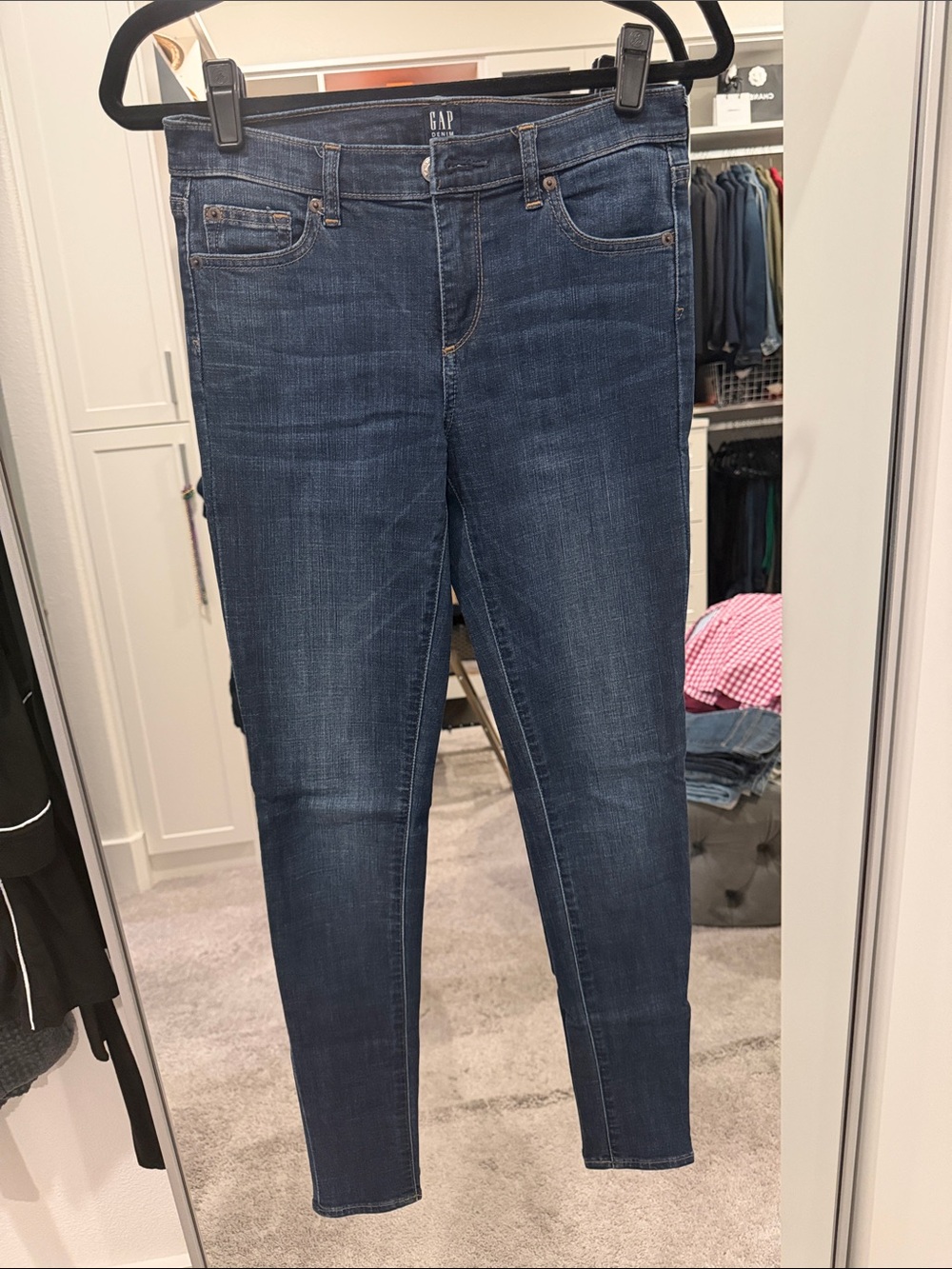 GAP Women's Skinny Jeans in Dark Blue Wash